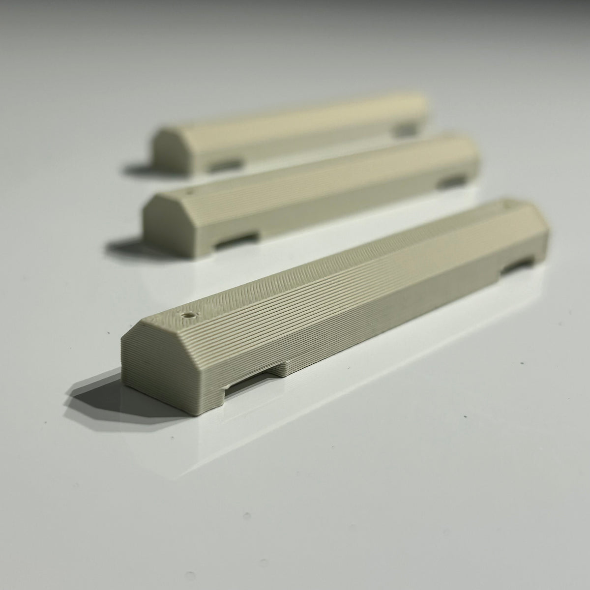 Curb Stoppers 1/24 1/32 1/42 Scale (3-pack)