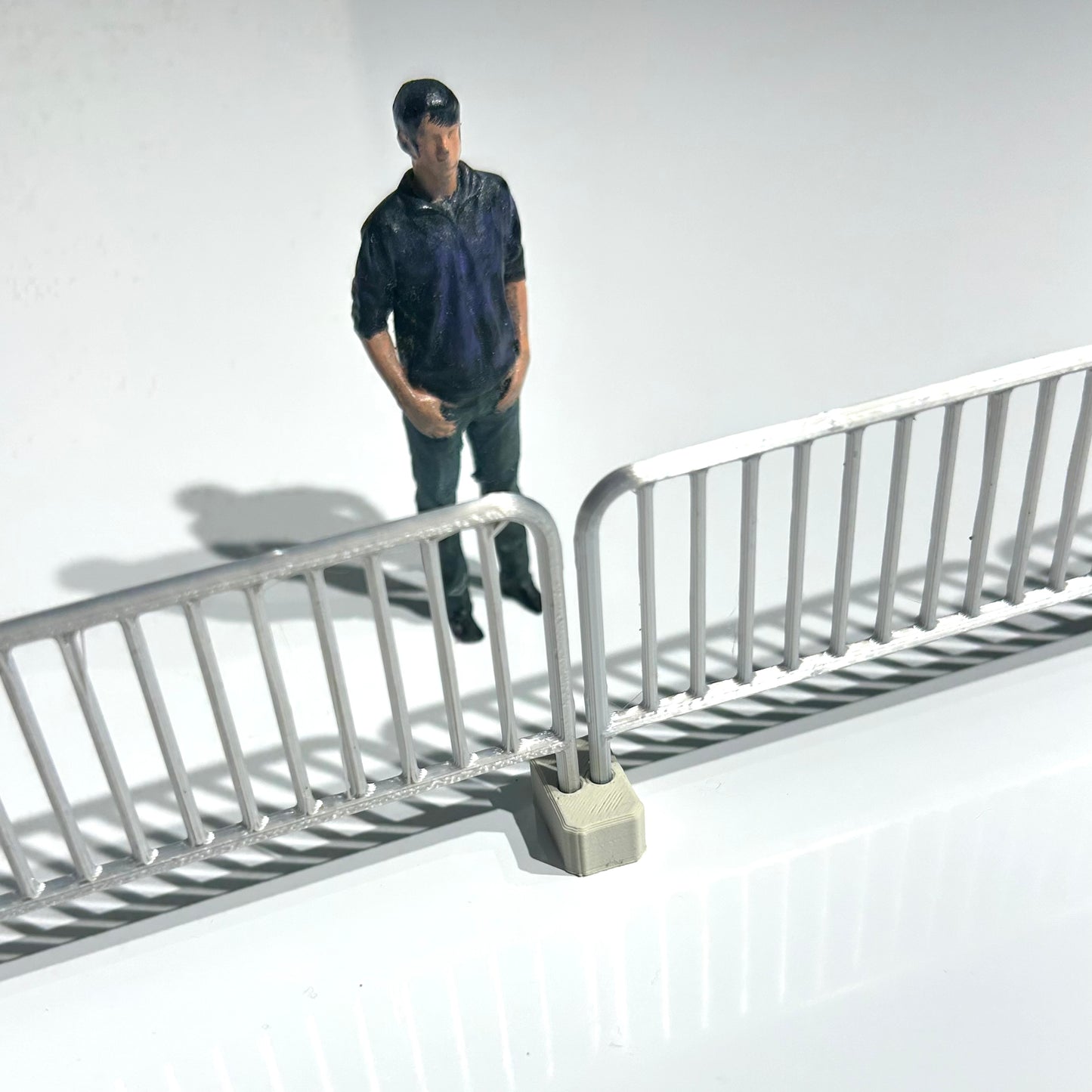 1/24 Crowd Barrier